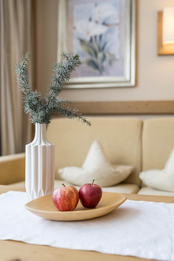 Majestic - Unique Spa Resort Brunico Luaran gambar
