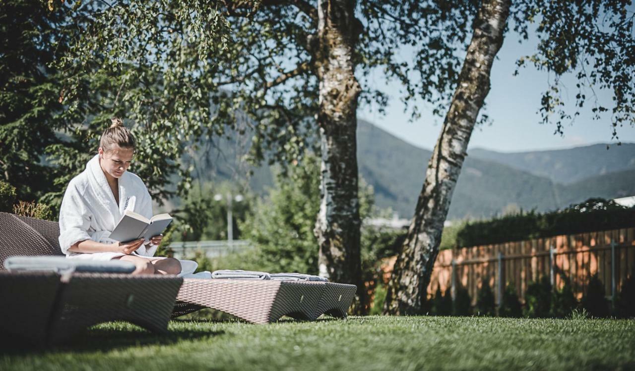 Majestic - Unique Spa Resort Brunico Luaran gambar