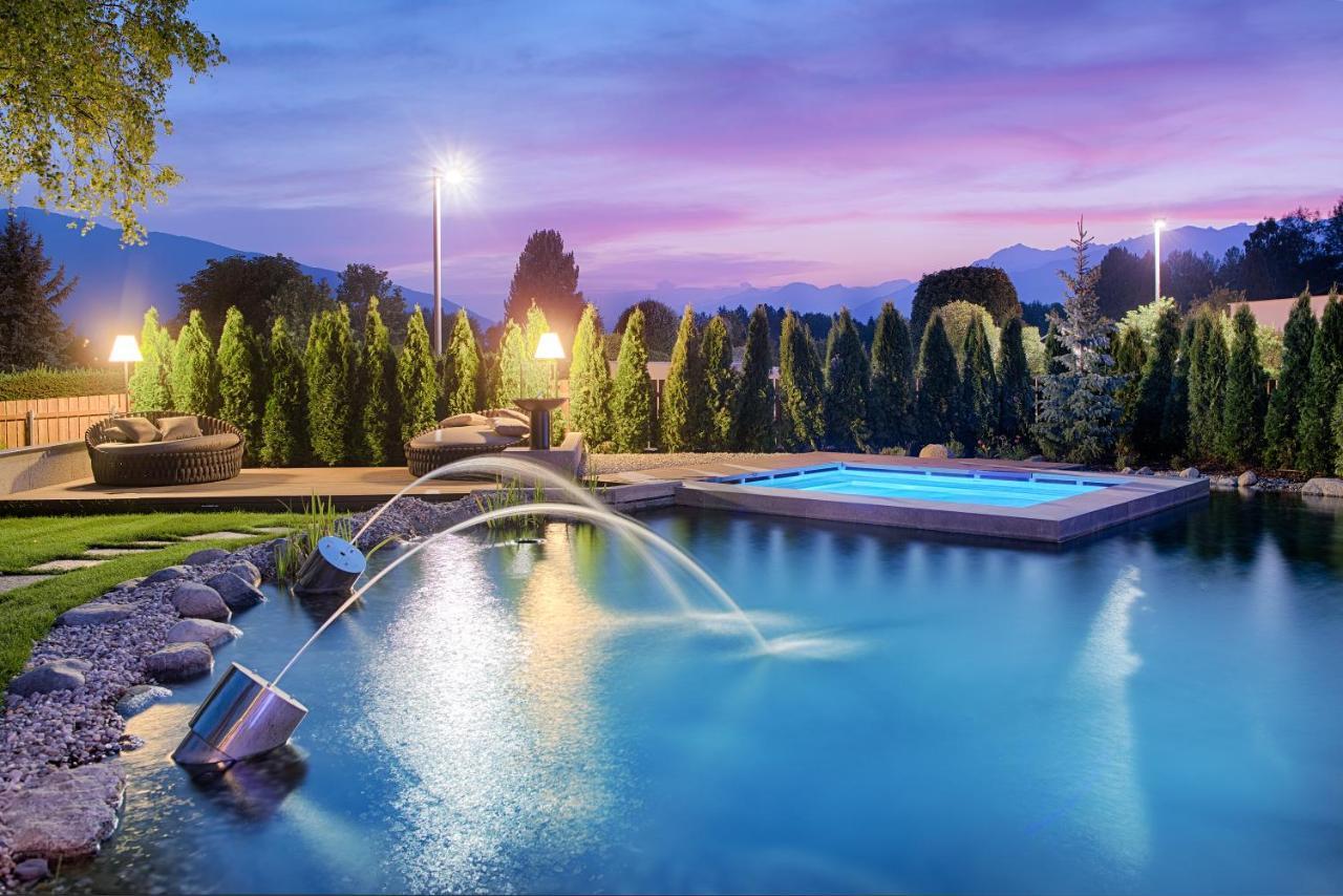 Majestic - Unique Spa Resort Brunico Luaran gambar